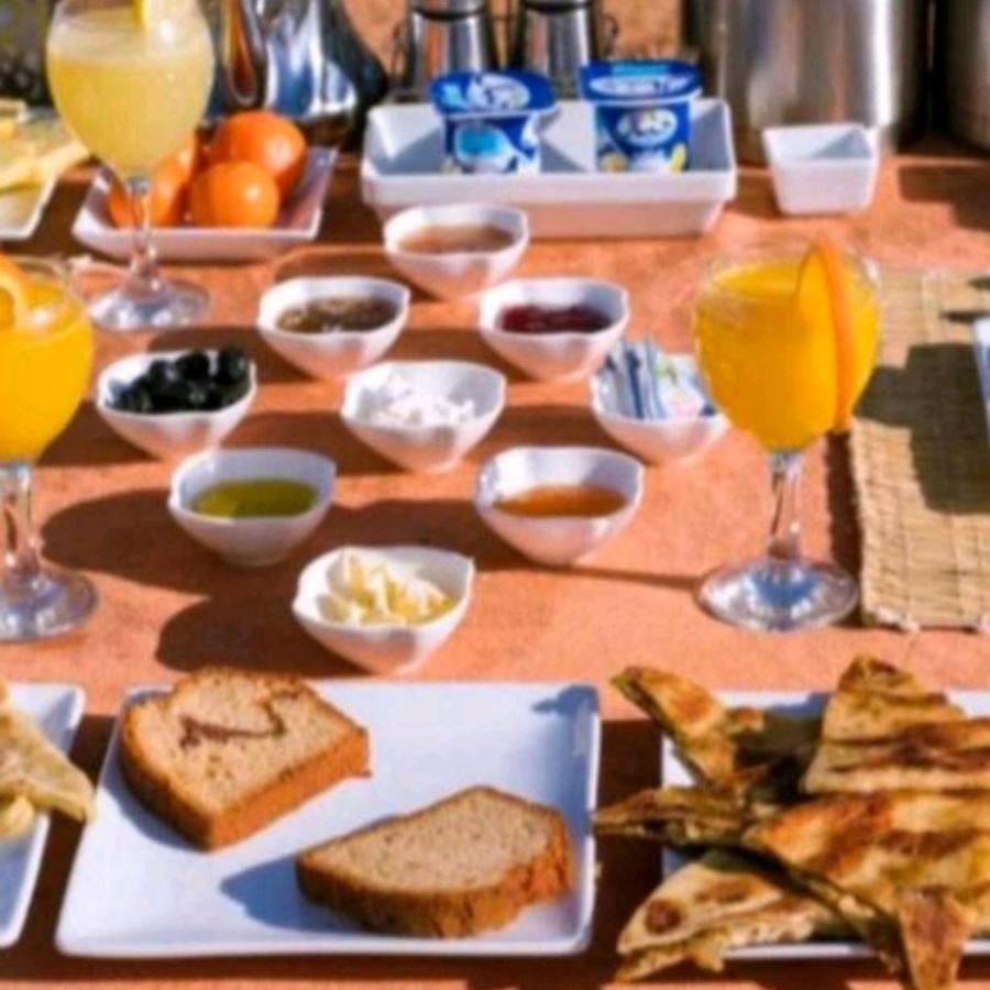 Sahara Luxury Glamping Hotel Мерцуга Екстериор снимка