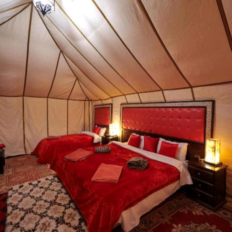 Sahara Luxury Glamping Hotel Мерцуга Екстериор снимка