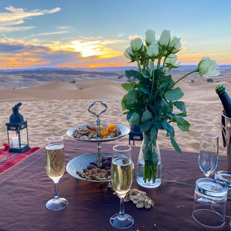 Sahara Luxury Glamping Hotel Мерцуга Екстериор снимка