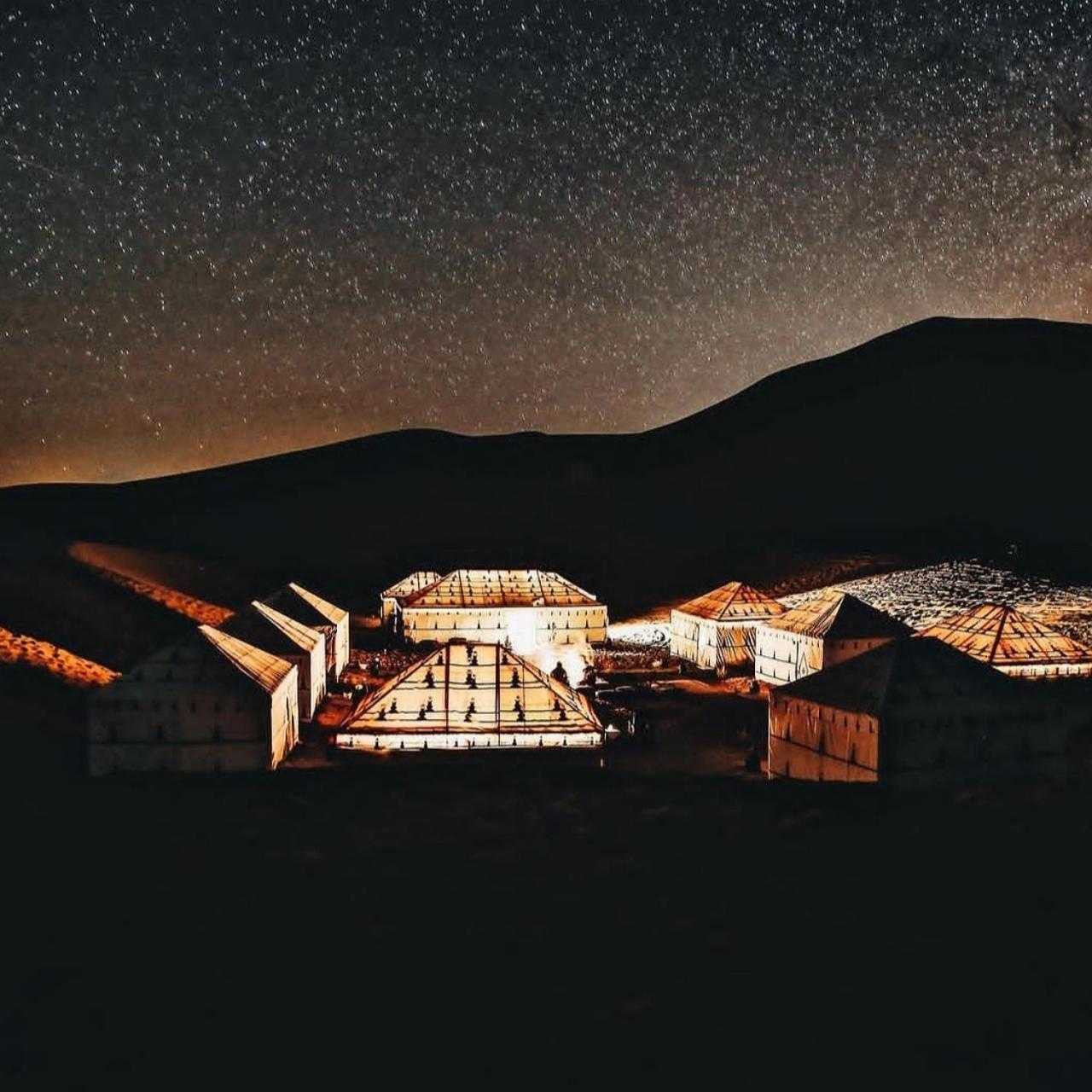 Sahara Luxury Glamping Hotel Мерцуга Екстериор снимка