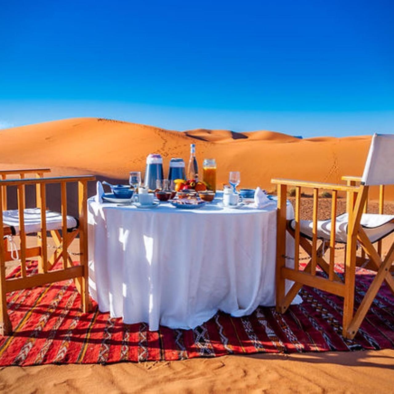 Sahara Luxury Glamping Hotel Мерцуга Екстериор снимка