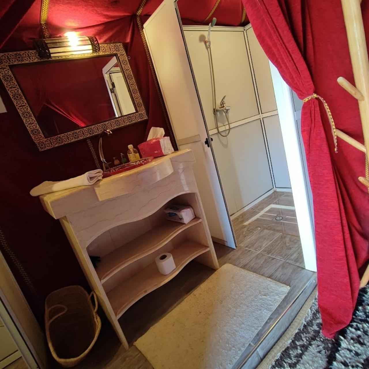 Sahara Luxury Glamping Hotel Мерцуга Екстериор снимка